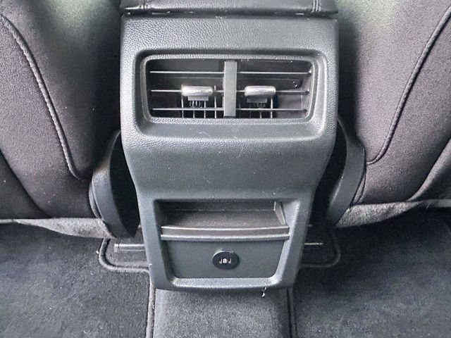 Certified 2024 Ford Edge SE w/ Black Appearance Package AWD/4WD image 7