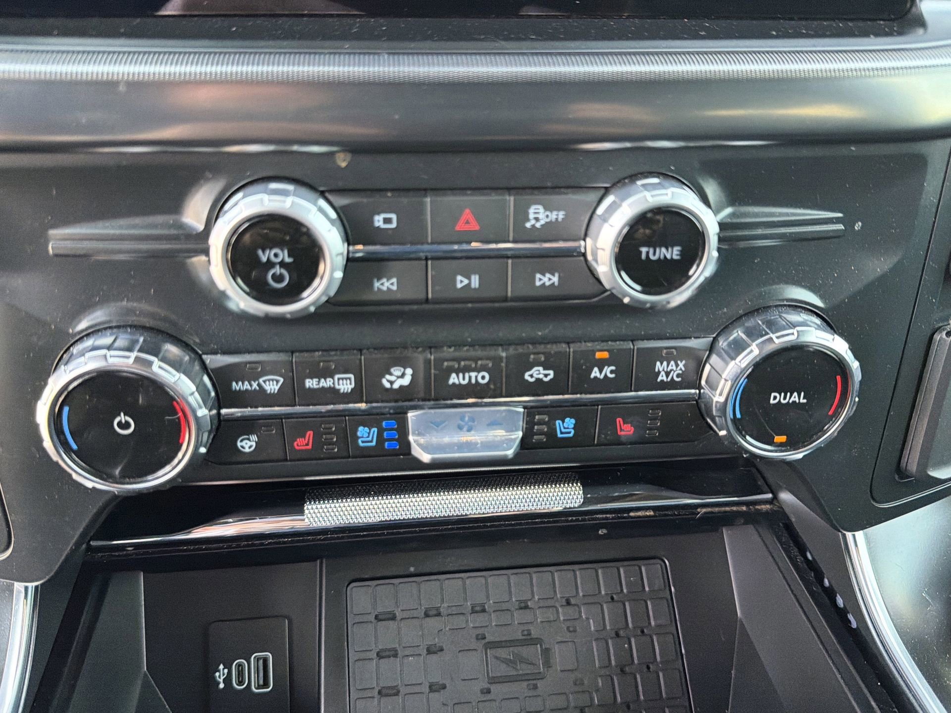 Certified 2025 Ford F150 Raptor image 13