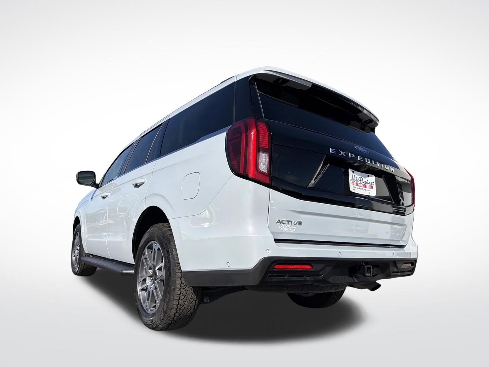 Certified 2025 Ford Expedition Active image 8