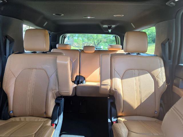 Certified 2024 Ford Expedition Max Platinum RWD image 33