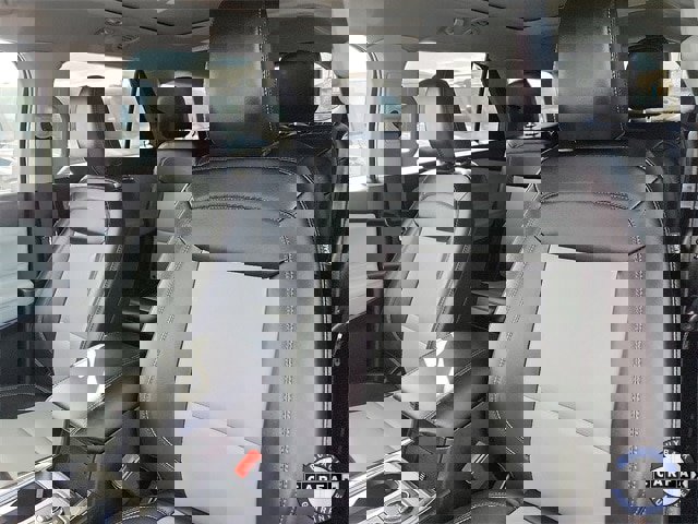 Certified 2022 Ford Explorer XLT w/ Equipment Group 202A image 22