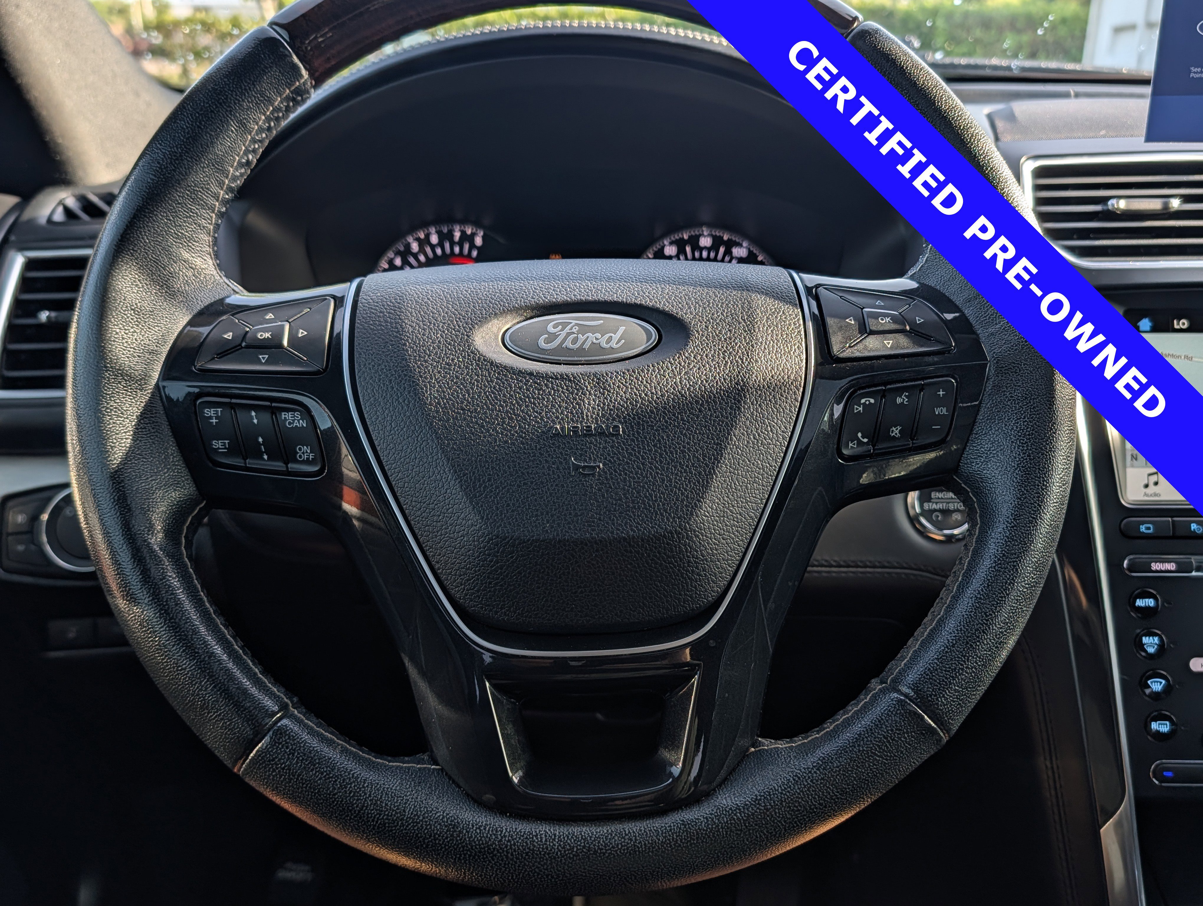 Certified 2018 Ford Explorer Platinum AWD/4WD image 29