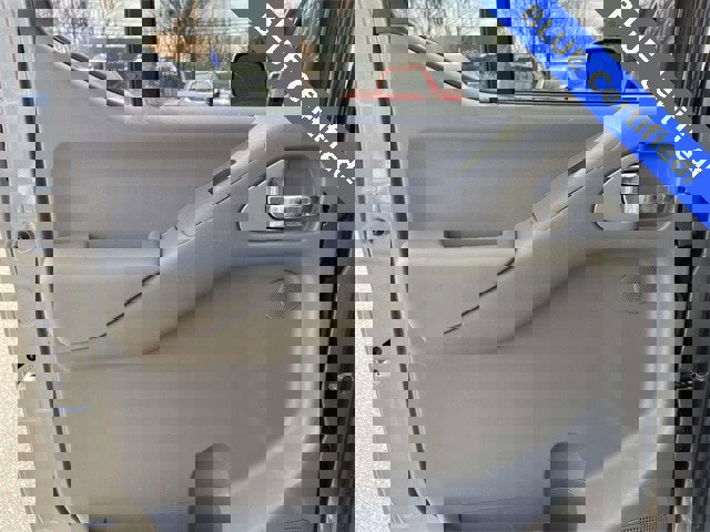 Used 2019 Nissan Frontier SL image 13