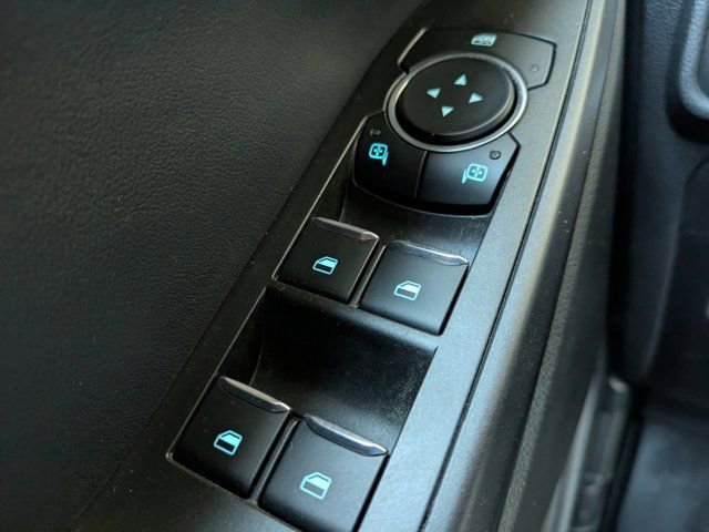 Certified 2020 Ford Explorer XLT w/ Equipment Group 202A image 23