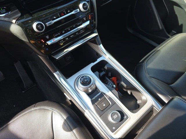 Certified 2021 Ford Explorer Limited w/ Hybrid Equipment Group 310A image 22