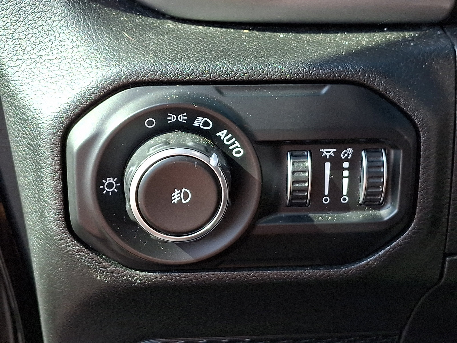 Used 2021 Jeep Wrangler Unlimited Sport AWD/4WD image 28