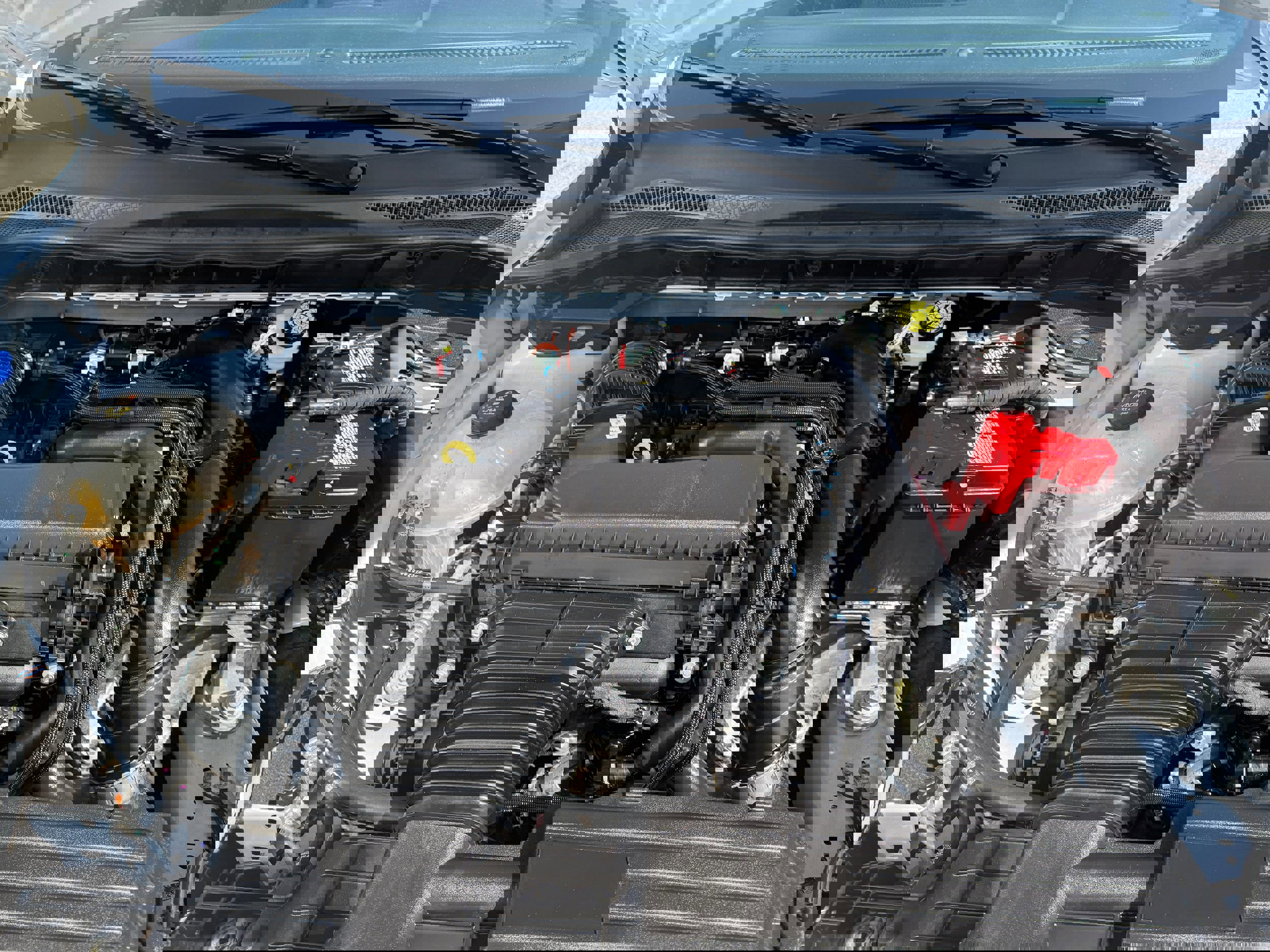 Certified 2023 Ford Escape ST-Line Select w/ Class II Trailer Tow Package image 10