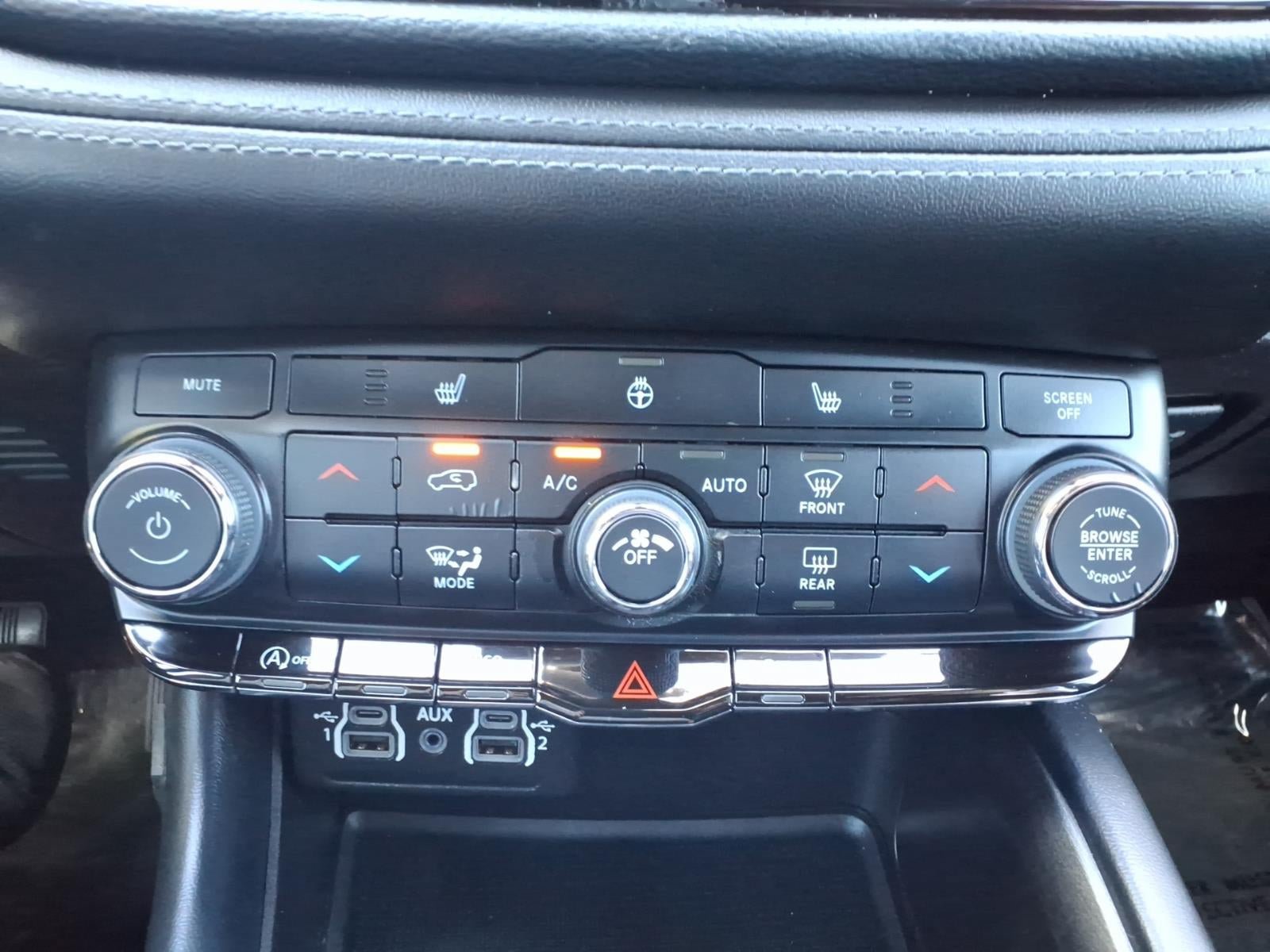Used 2023 Dodge Durango SXT w/ Quick Order Package 2BK RWD image 25