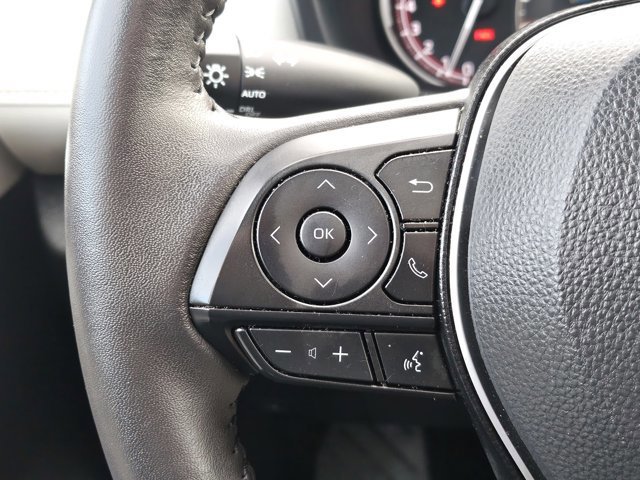 Used 2025 Toyota RAV4 XLE image 25