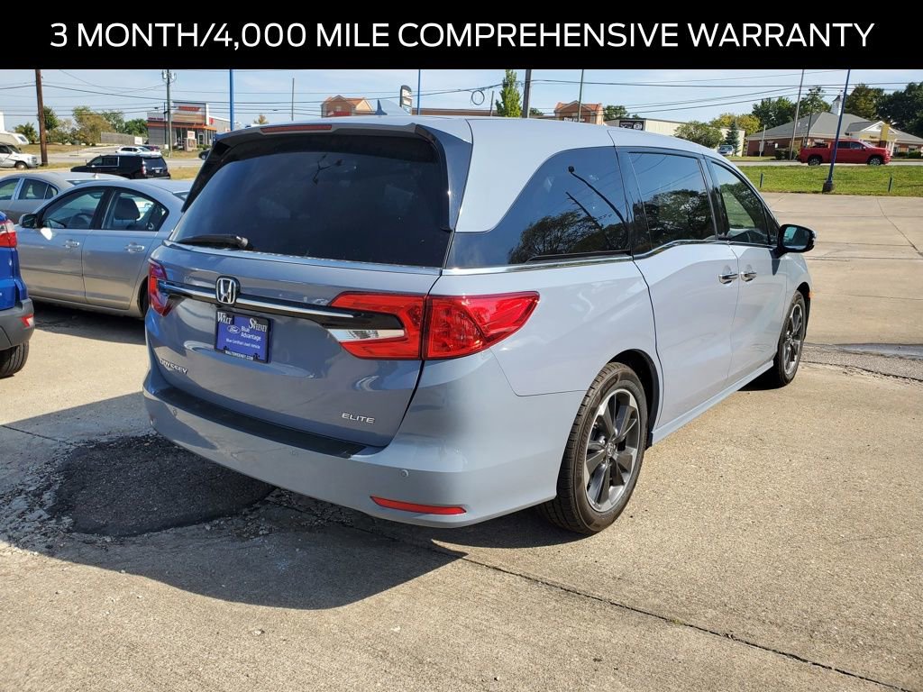 Used 2023 Honda Odyssey Elite image 3