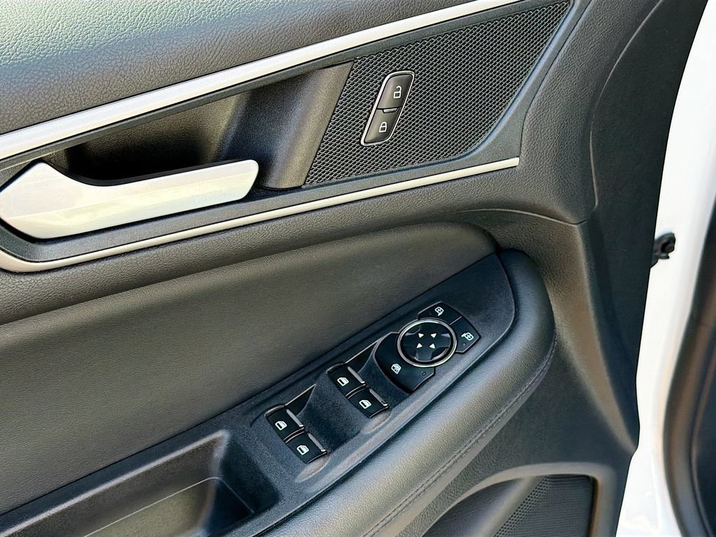 Certified 2023 Ford Edge SEL w/ Convenience Package AWD/4WD image 19