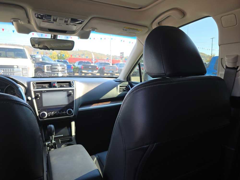 Used 2018 Subaru Outback 3.6R Limited image 14