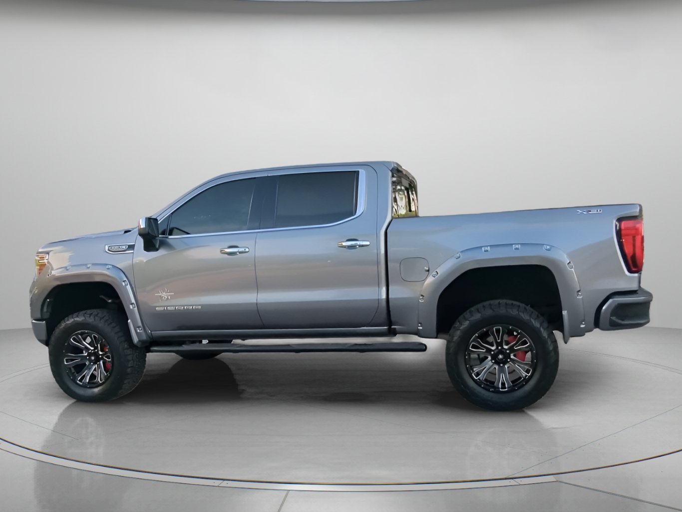 Used 2020 GMC Sierra 1500 SLT w/ SLT Premium Plus Package AWD/4WD image 19