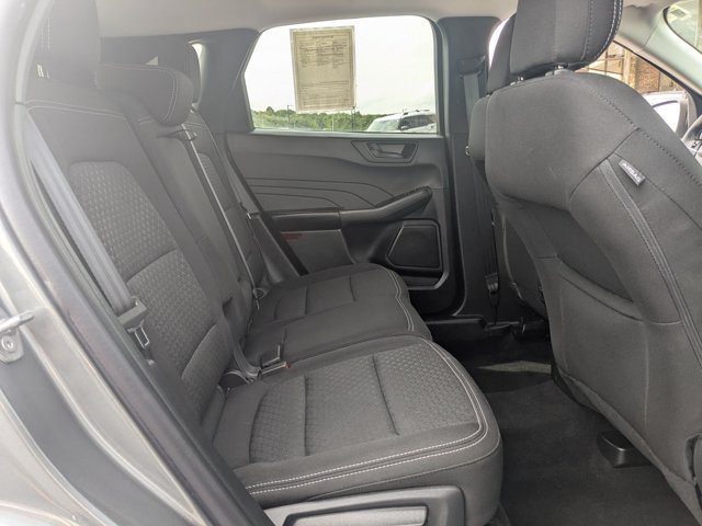 Certified 2025 Ford Escape Active w/ Cold Weather Package FWD image 31
