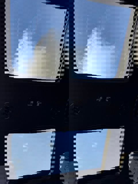 Used 2023 Chevrolet Traverse RS image 33