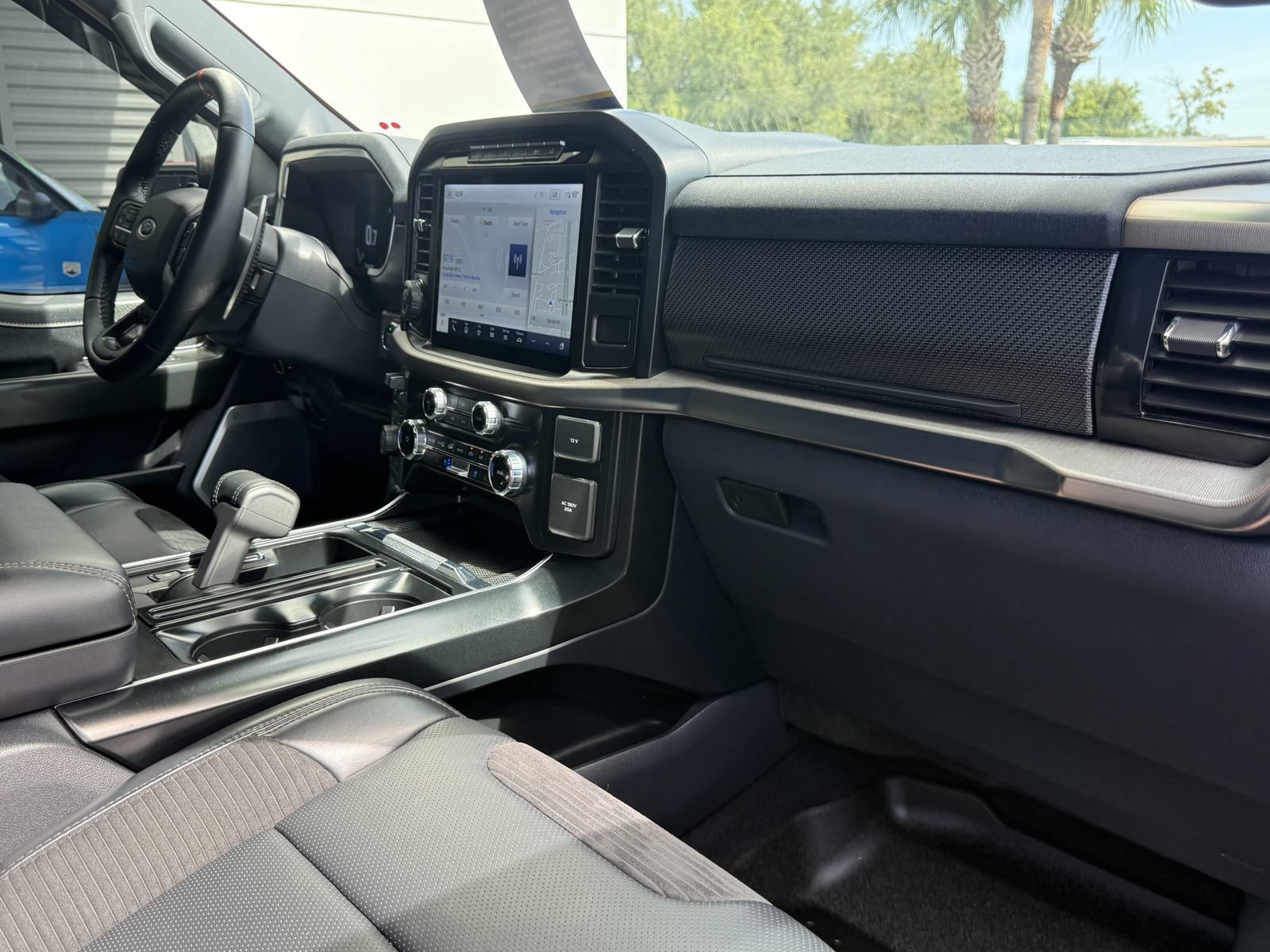 Certified 2023 Ford F150 Raptor w/ Raptor 37 Performance Package AWD/4WD image 17
