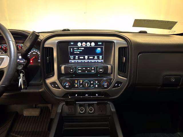 Used 2017 GMC Sierra 2500 SLE w/ HD SLE Preferred Plus Package AWD/4WD image 24