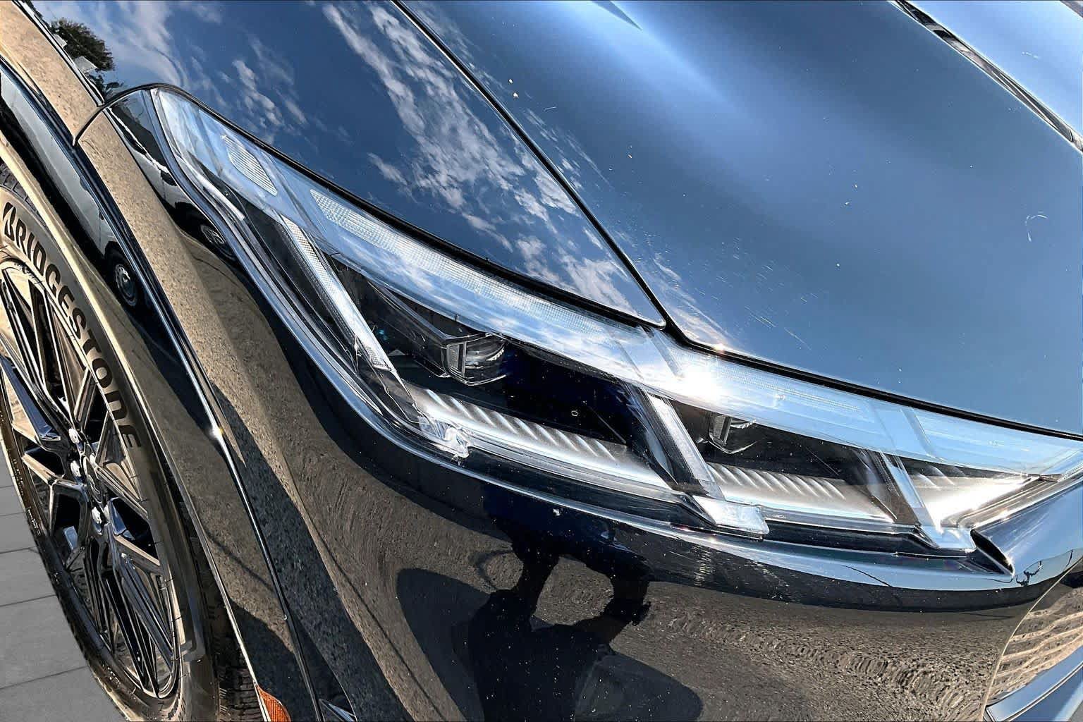 Certified 2025 Ford Mustang Mach-E Premium w/ Sport Appearance Package AWD/4WD image 28
