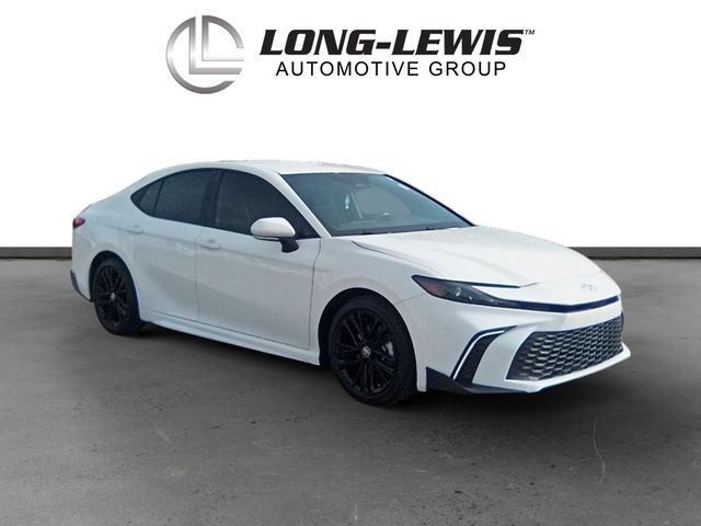 Used 2025 Toyota Camry SE w/ Convenience Package FWD image 7