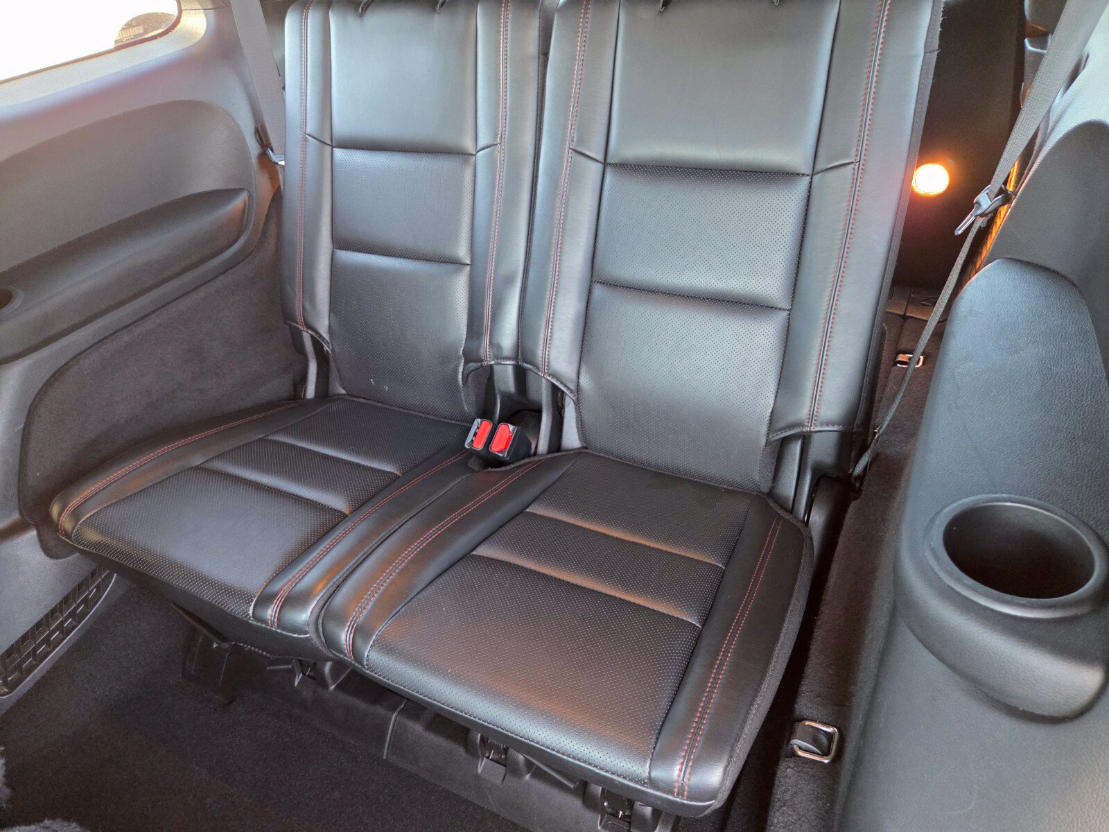 Used 2024 Dodge Durango GT RWD image 13