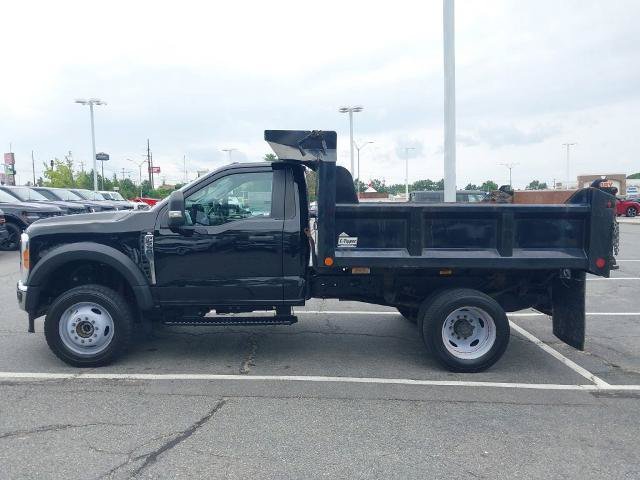 Certified 2023 Ford F550 4x4 Regular Cab Super Duty image 4