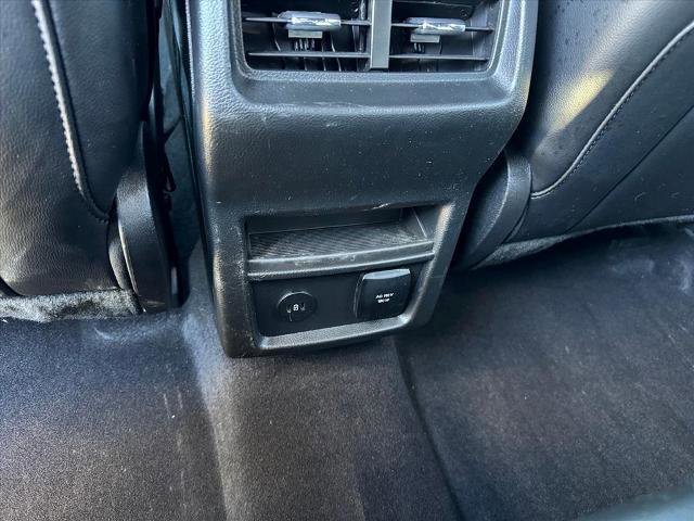 Certified 2024 Ford Edge ST-Line w/ Class II Trailer Tow Package image 12