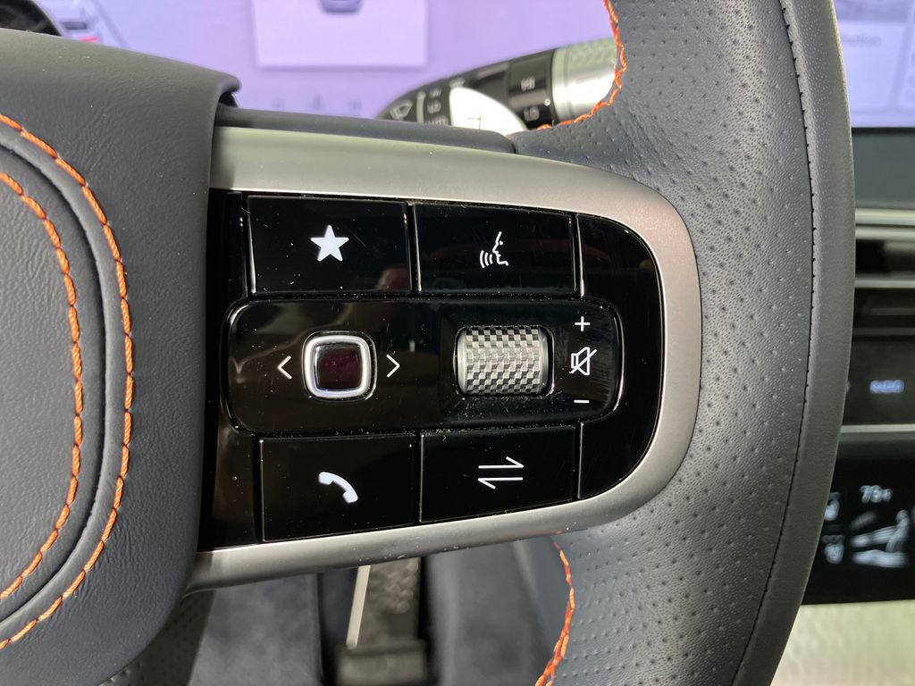 Used 2026 Genesis GV70 2.5T Sport Prestige image 18