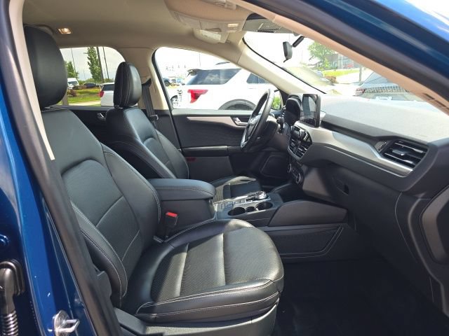 Certified 2020 Ford Escape SEL FWD image 18
