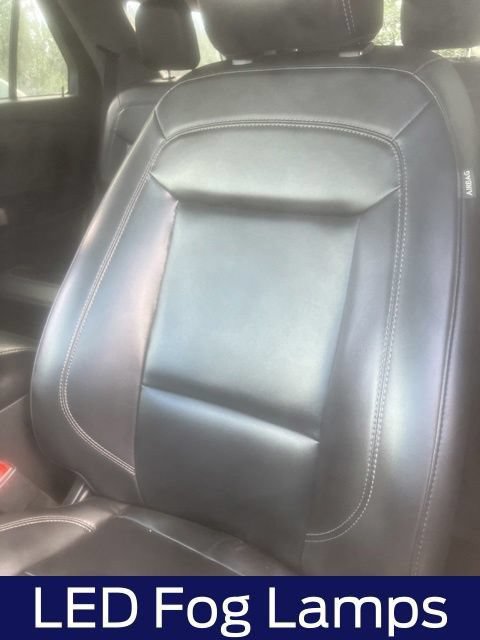 Certified 2023 Ford Explorer XLT w/ Equipment Group 202A AWD/4WD image 12