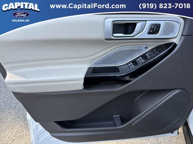Certified 2024 Ford Explorer Platinum w/ Technology Package AWD/4WD image 20