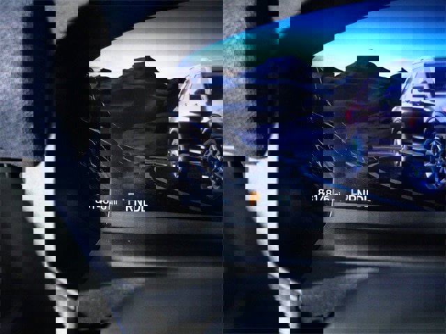 Certified 2025 Ford Explorer Active image 18