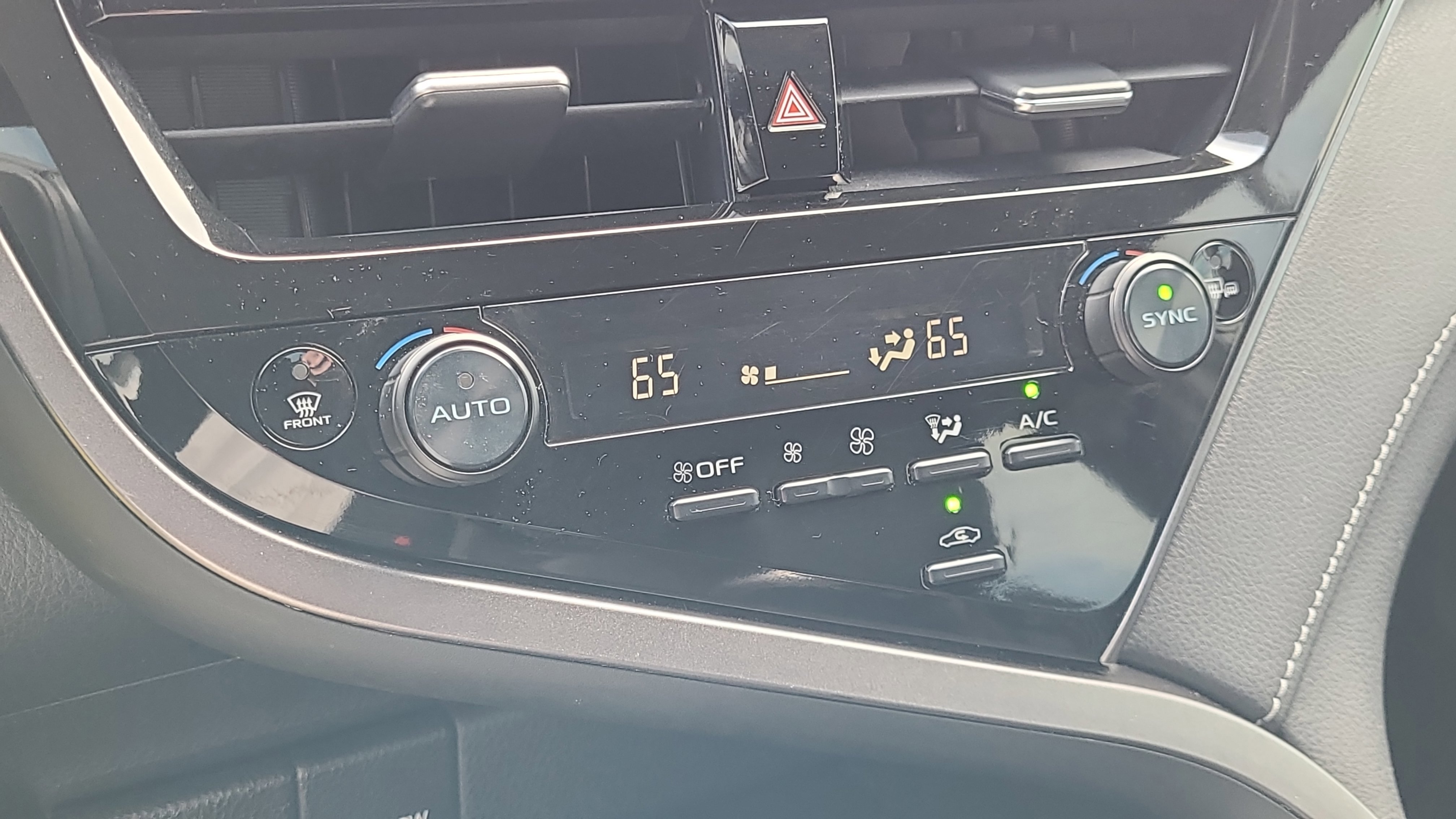 Used 2023 Toyota Camry SE FWD image 20