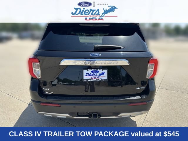 Certified 2024 Ford Explorer XLT w/ Equipment Group 202A AWD/4WD image 4