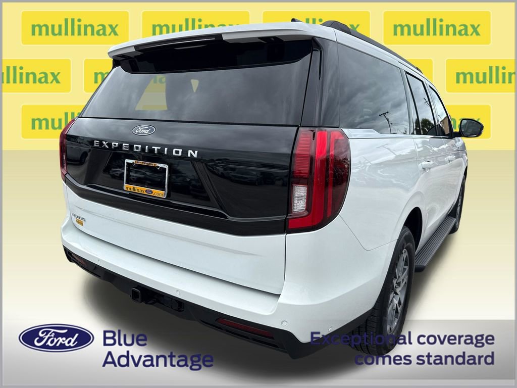 Certified 2025 Ford Expedition Active RWD image 4