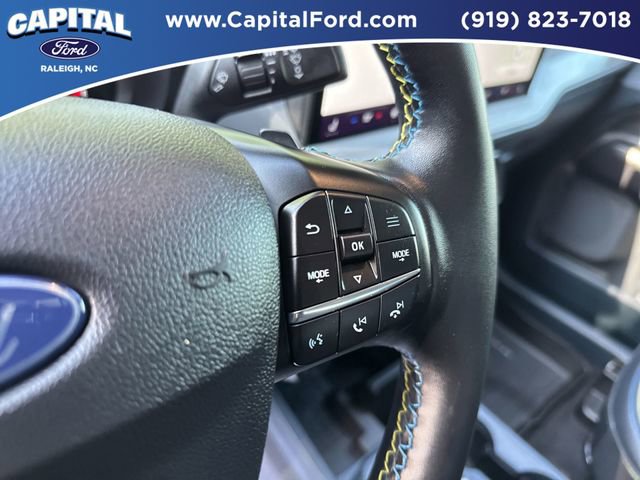 Certified 2025 Ford Maverick Lobo AWD/4WD image 24