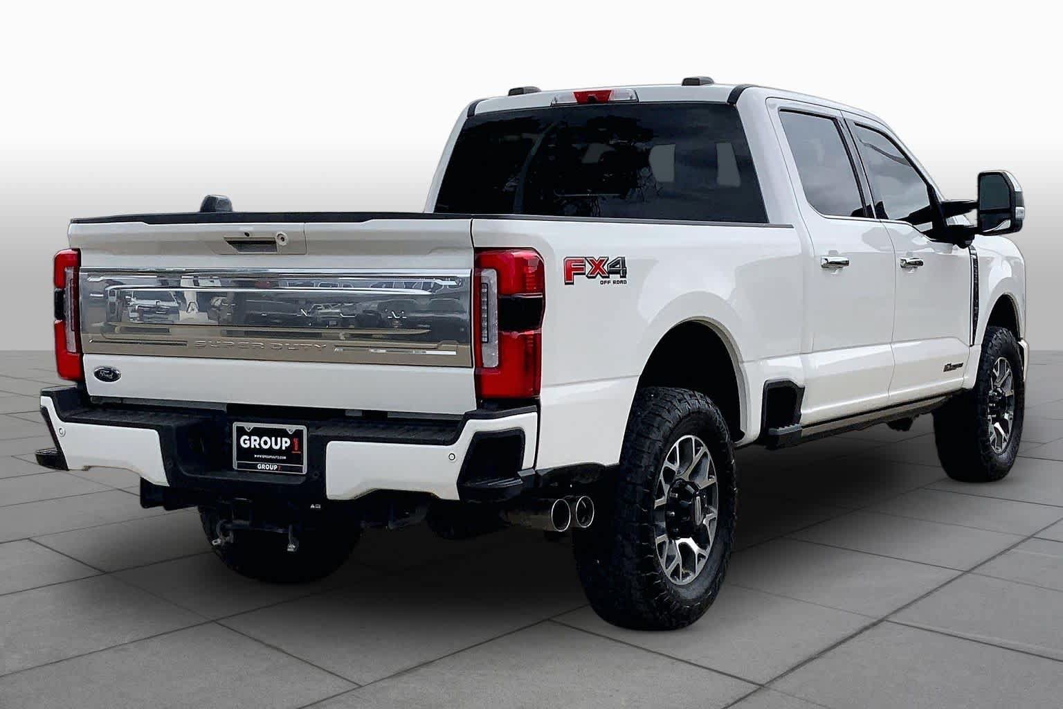 Certified 2024 Ford F250 Platinum AWD/4WD image 13