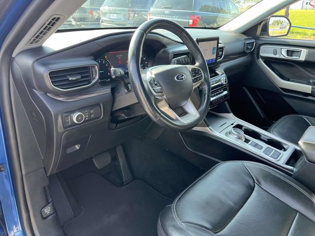 Certified 2022 Ford Explorer Limited RWD image 15