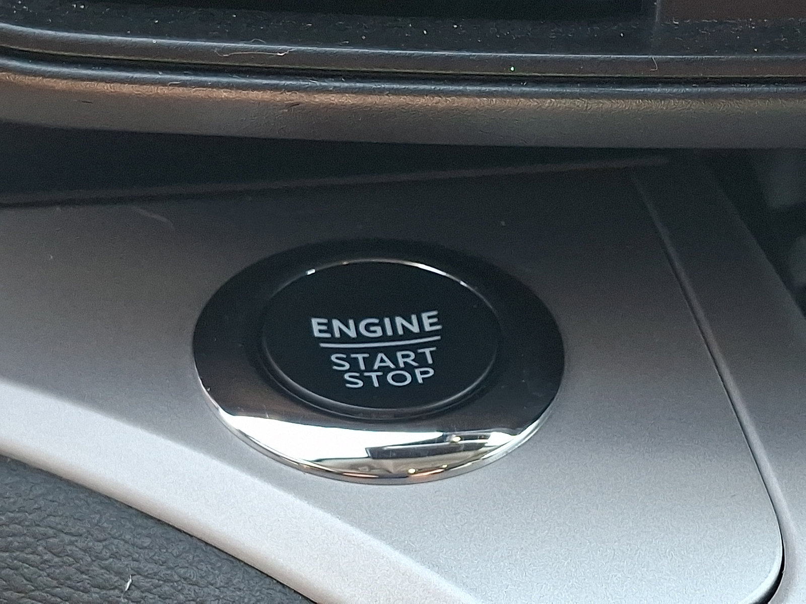 Certified 2024 Ford Explorer XLT AWD/4WD image 25