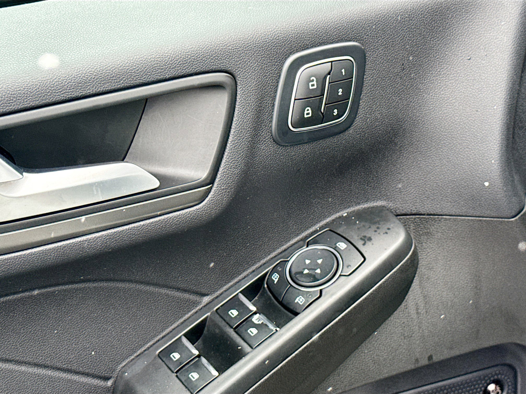 Certified 2023 Ford Escape Active w/ Tech Pack #2 image 7