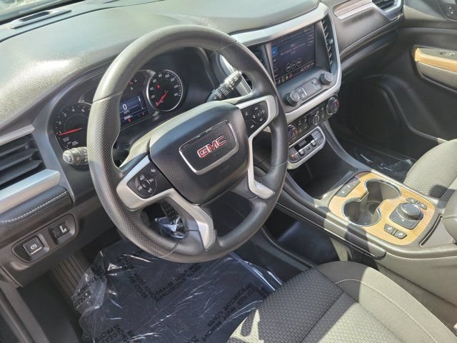 Used 2023 GMC Acadia SLE w/ Driver Convenience Package FWD image 21