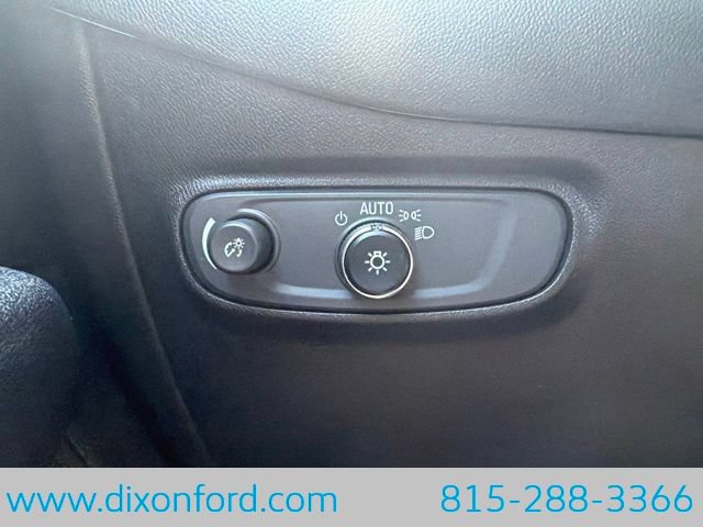 Used 2022 Chevrolet Equinox LT FWD image 19