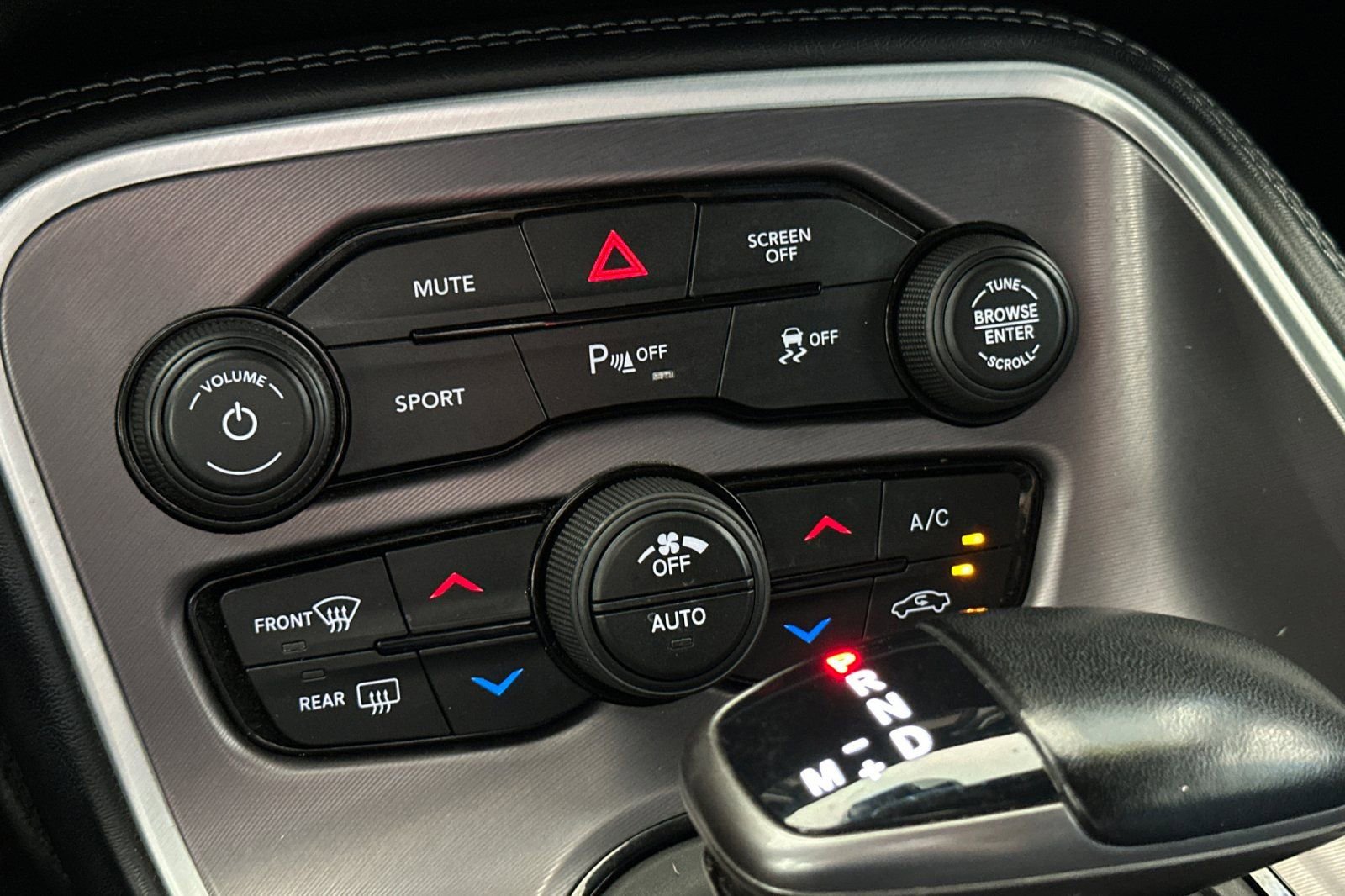 Used 2022 Dodge Challenger R/T RWD image 17