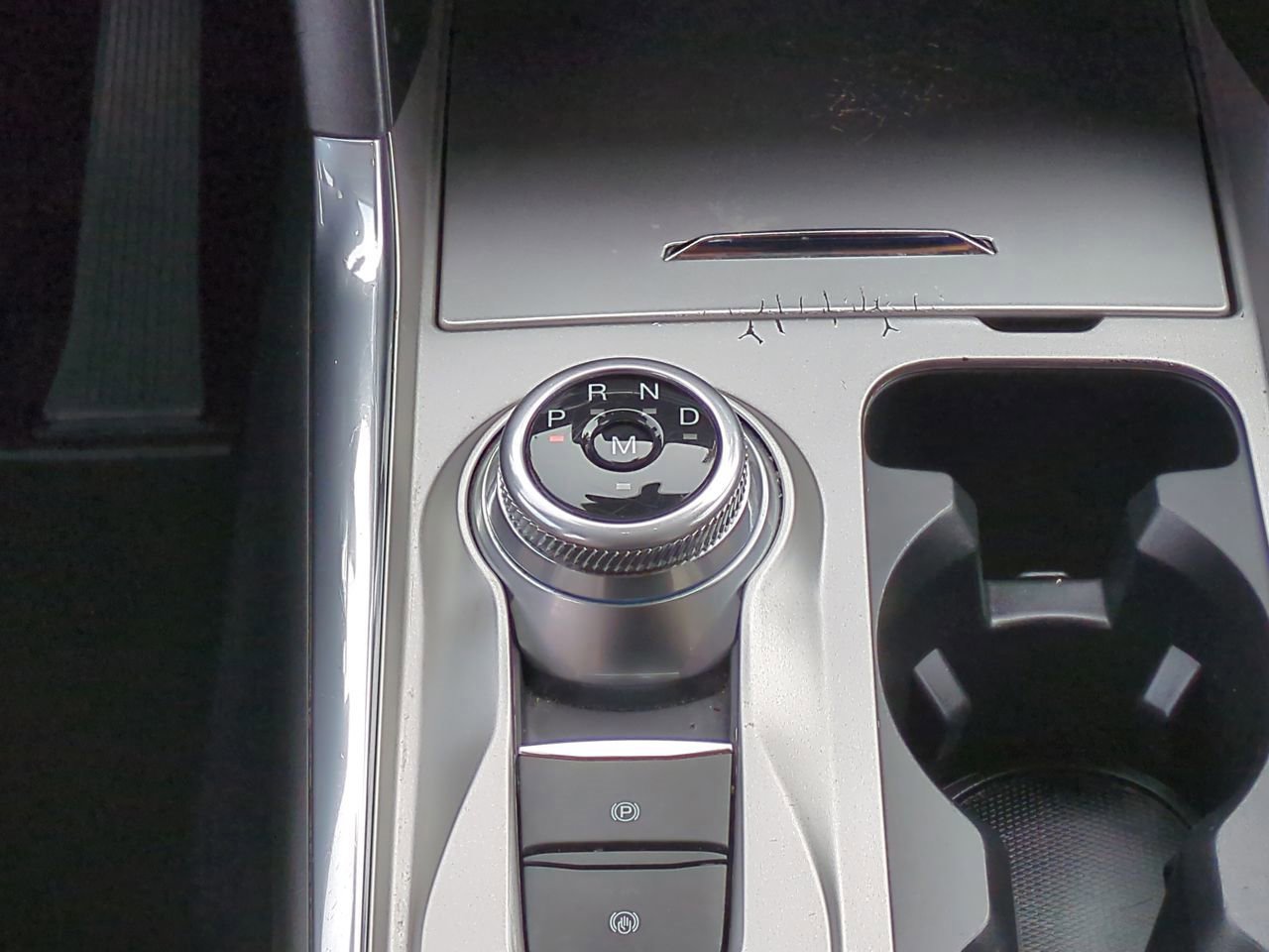 Certified 2020 Ford Explorer XLT w/ Equipment Group 202A image 19