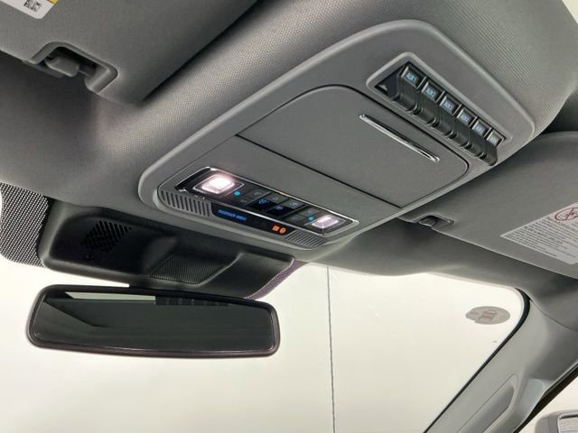 Certified 2025 Ford F350 Lariat w/ FX4 Off-Road Package image 25