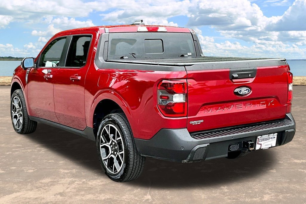 Certified 2025 Ford Maverick Lariat w/ 4K Tow Package AWD/4WD image 5