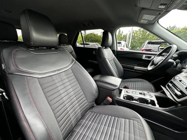 Certified 2023 Ford Explorer XLT AWD/4WD image 35