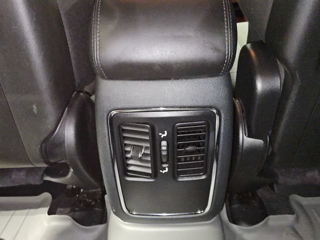 Used 2018 Dodge Durango SXT w/ Quick Order Package 2BB AWD/4WD image 29