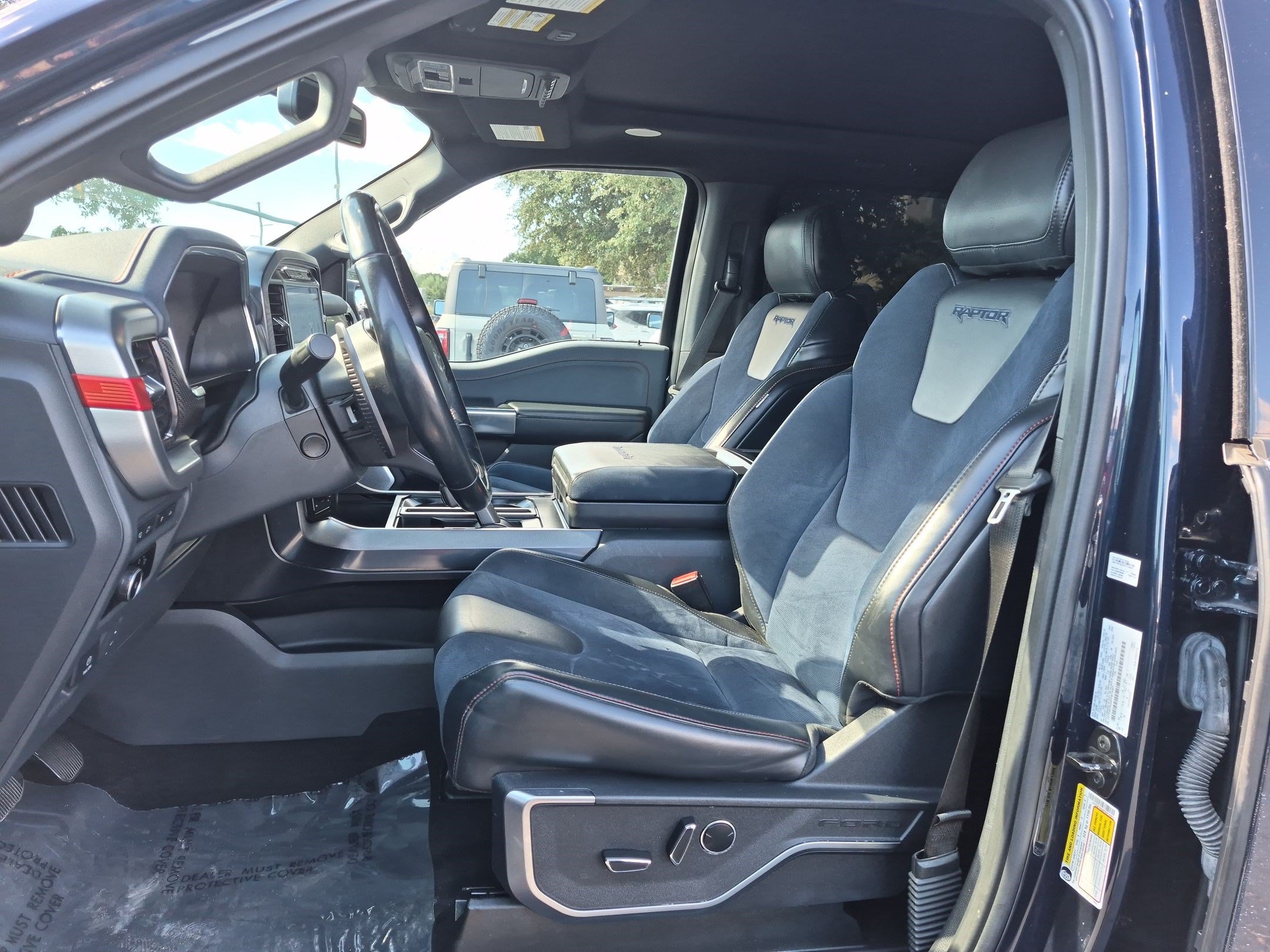Certified 2023 Ford F150 Raptor w/ Blue Interior Package AWD/4WD image 17