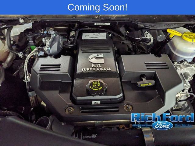 Used 2024 RAM 3500 Tradesman w/ Chrome Appearance Group AWD/4WD image 20