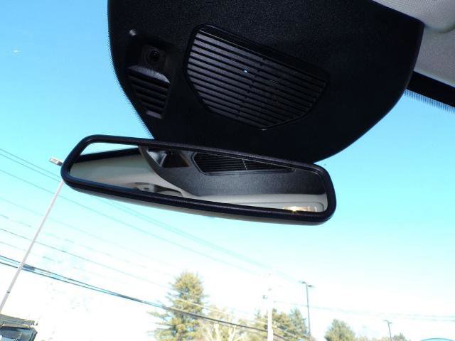 Certified 2025 Ford Escape Platinum image 25